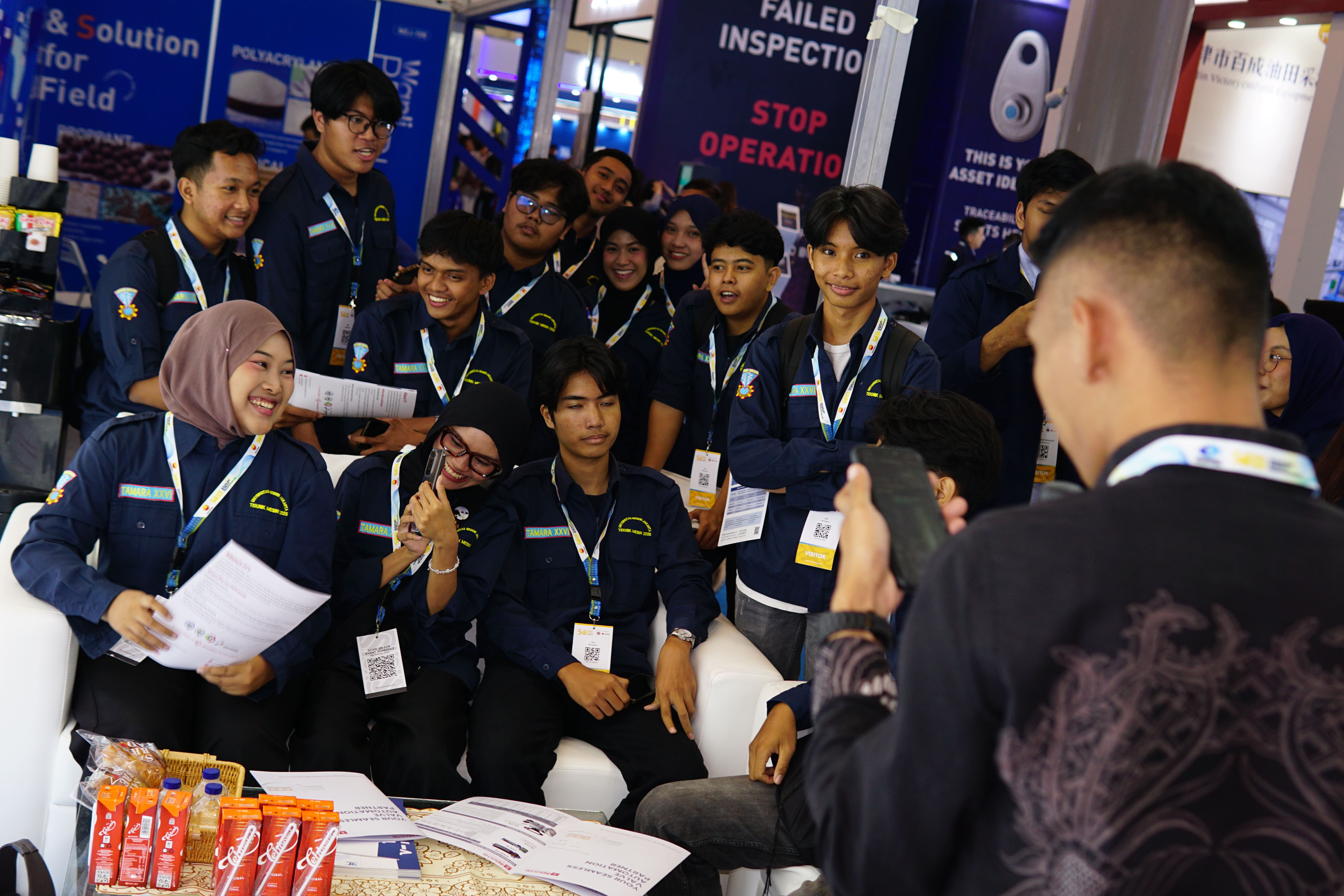 Antusiasme Mahasiswa Warnai Hari Pertama IPA Convex 2026 di Booth PT Industri Teknologi Torsi melalui Sesi Product Knowledge